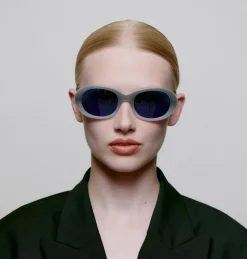 Anma Sunglasses - Glaucus Grey / Light Grey
