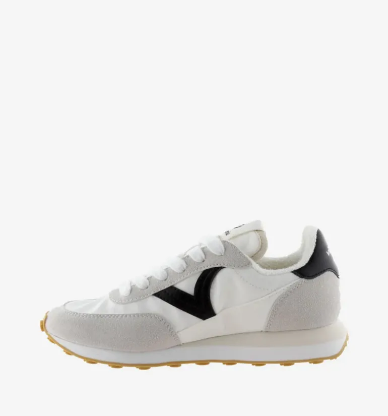 Astro Trainer - Black