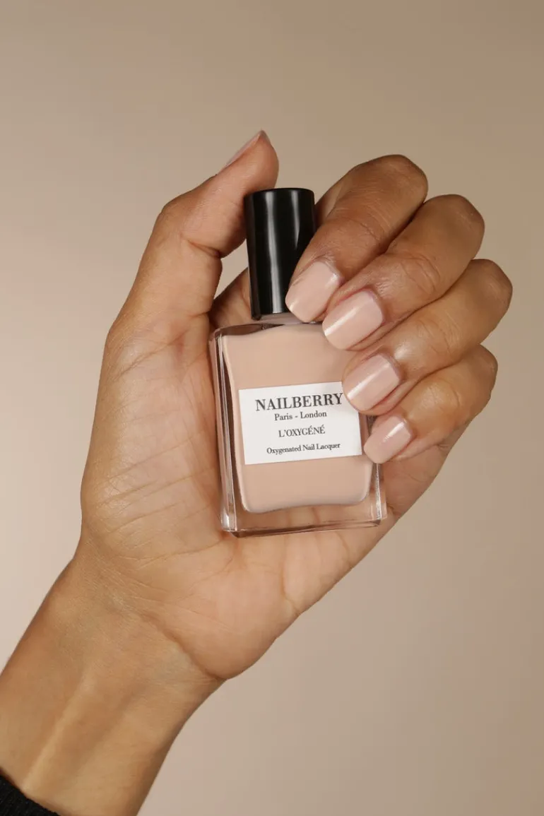 Au Naturel Nail Varnish
