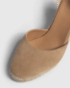 Carina Wedge - Tostado