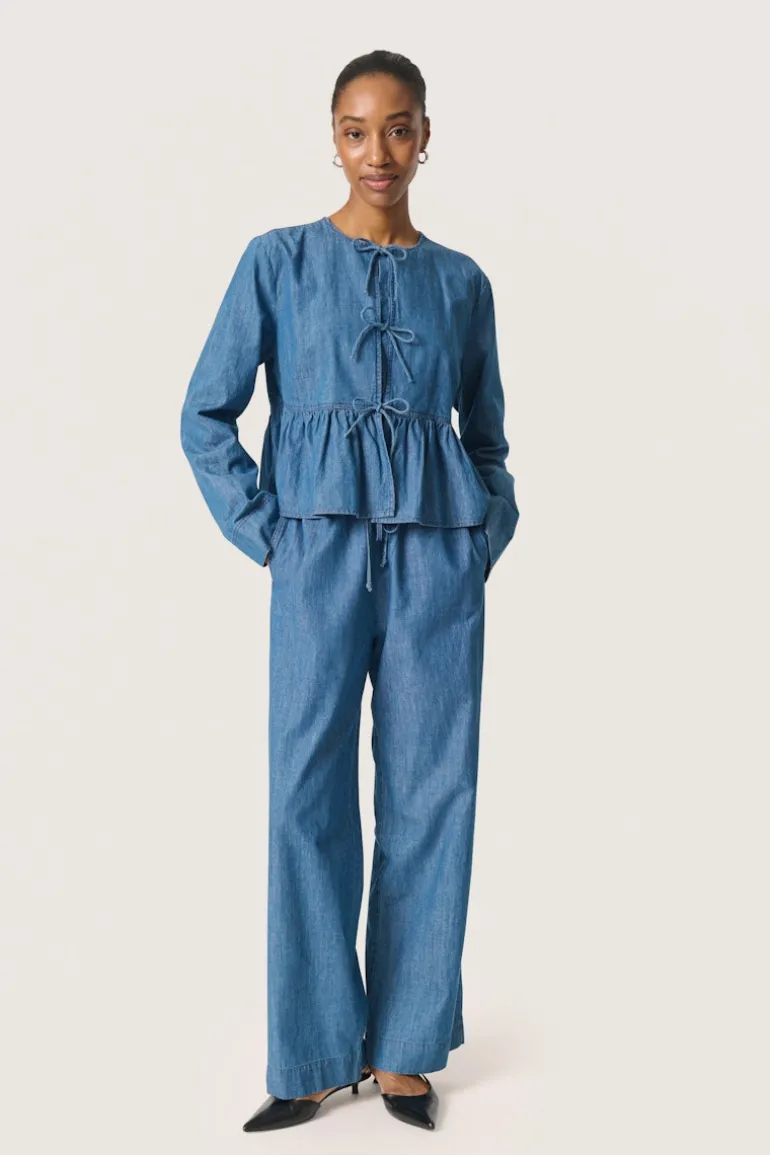 Chamy Shirt Blouse - Medium Blue Denim