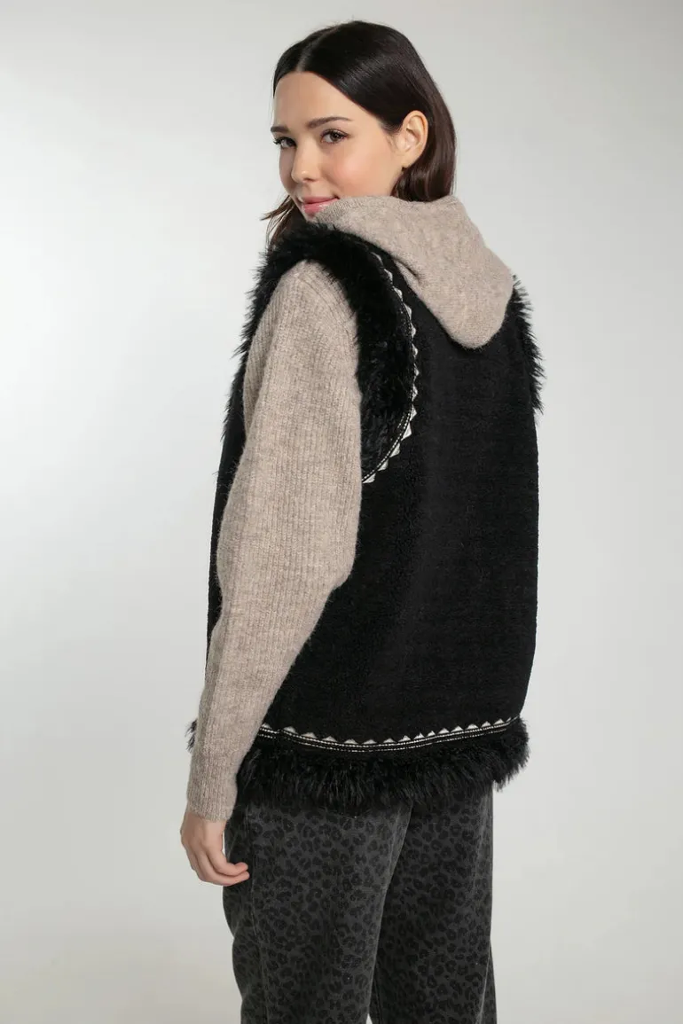 Dannika Gilet - Black