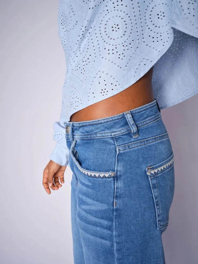 Dara Shane Jeans - Mid Blue