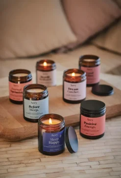 Happy Space Scented Jar Candle - Rose, Geranium and Amber