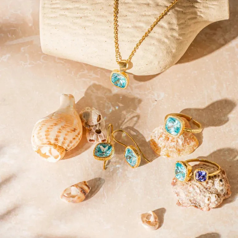 Lois Necklace Blue Topaz