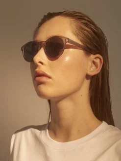 Marvin Sunglasses - Red Transparent
