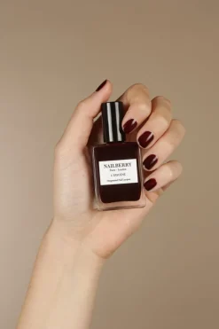Noirberry Nail Varnish