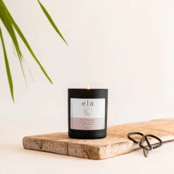 Nurture No 2 Candle