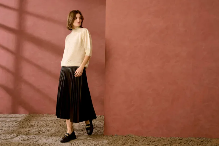 Poda Cassandra Skirt - Black