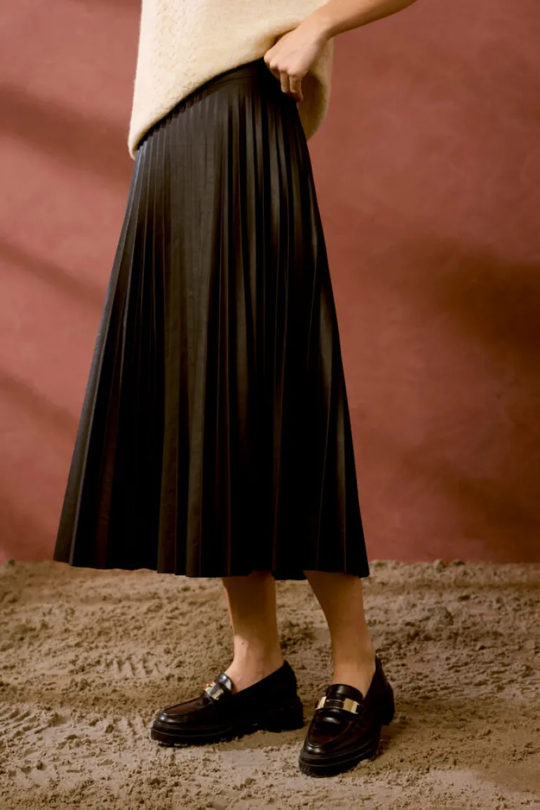 Poda Cassandra Skirt - Black