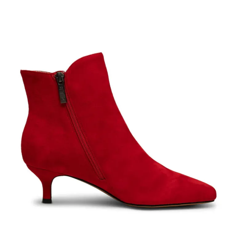 Saga Boot - Fire Red