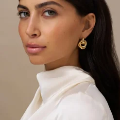 Statement Interlocking Earring - Gold