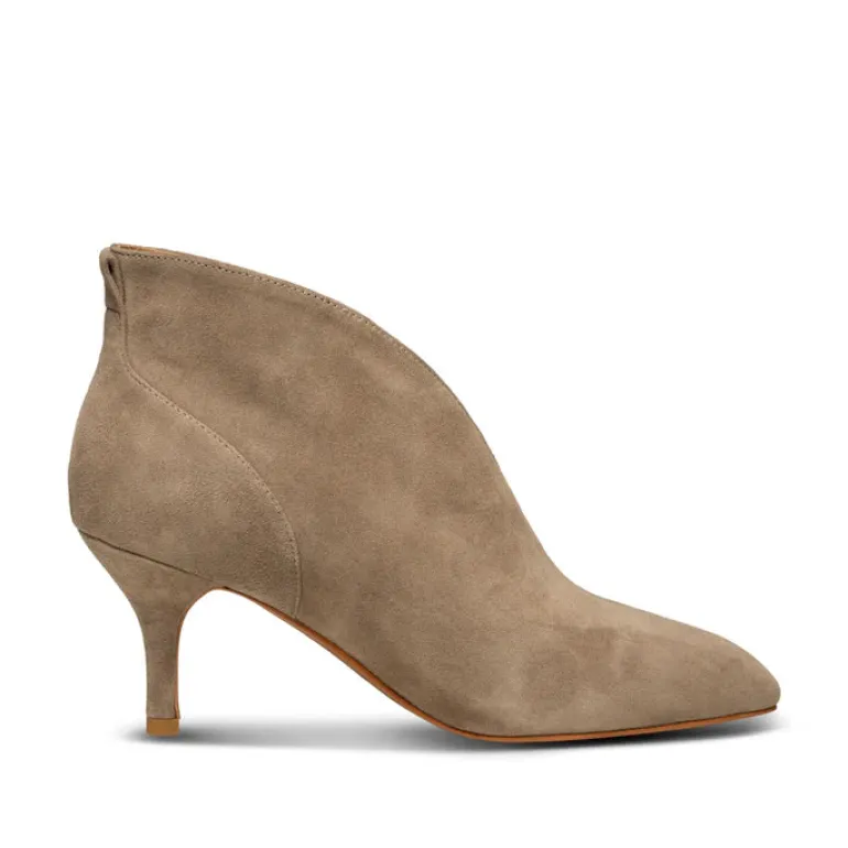 Valentine Low Cut Boot - Taupe